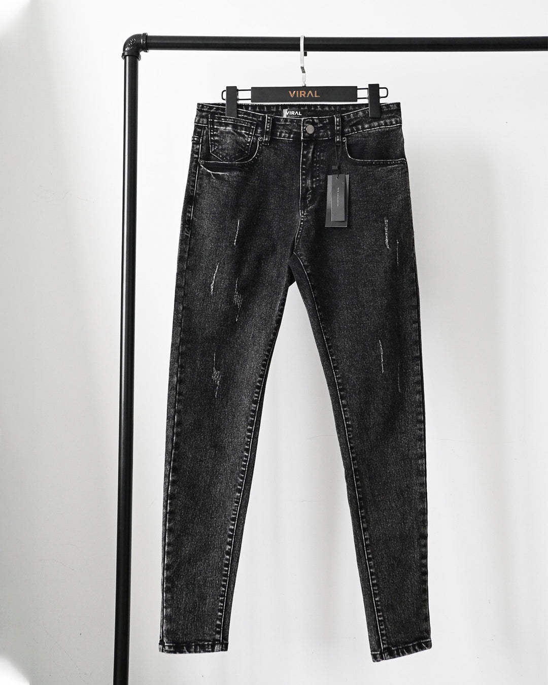 Stained Basic T Stained Basic Skinny Jeans – VIRAL CLOTHING